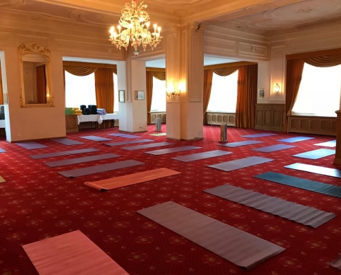 Yoga & Schweigen 2019 Flims Schweiz